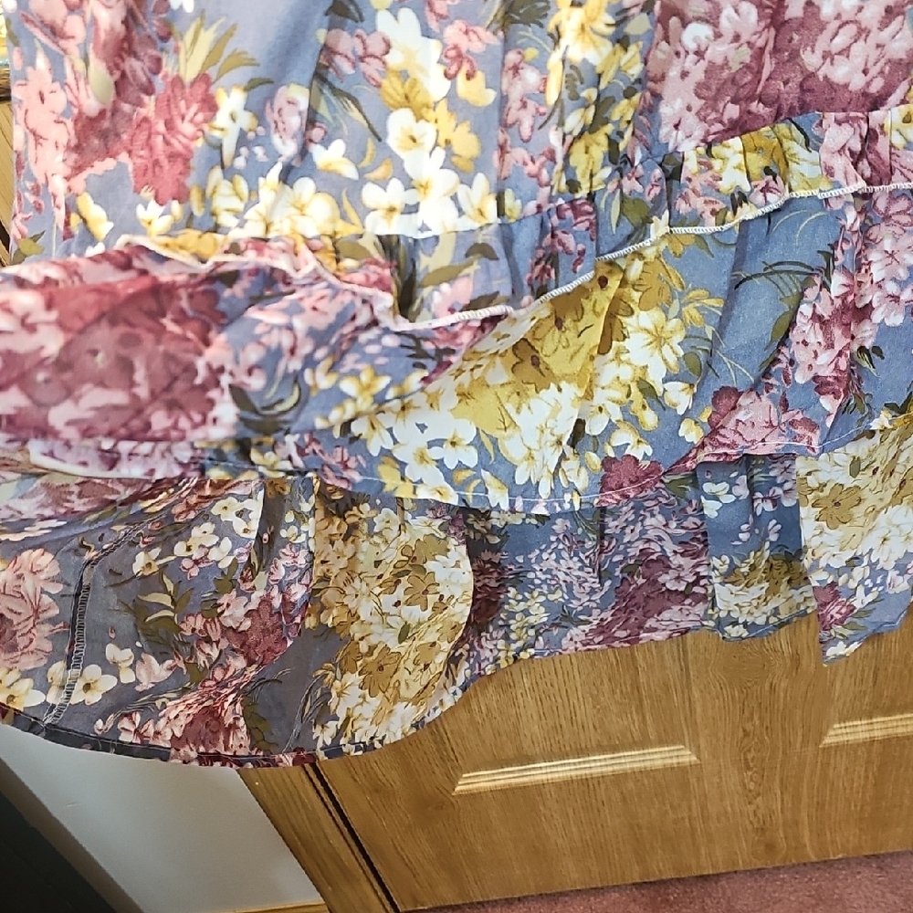 Floral Off-Shoulder Dress - Picture 8 of 11